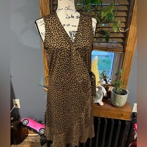 LANDS' END SZ MEDIUM  8-10 LEOPARD PRINT FAUX WRAP SWIM /DRESS/ COVER UP